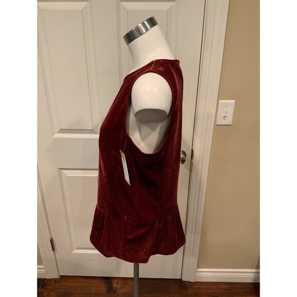 J. Crew Dark Pink Wine Velvet Peplum Tank Top, Size 8 (US), NWT! - Picture 3 of 5